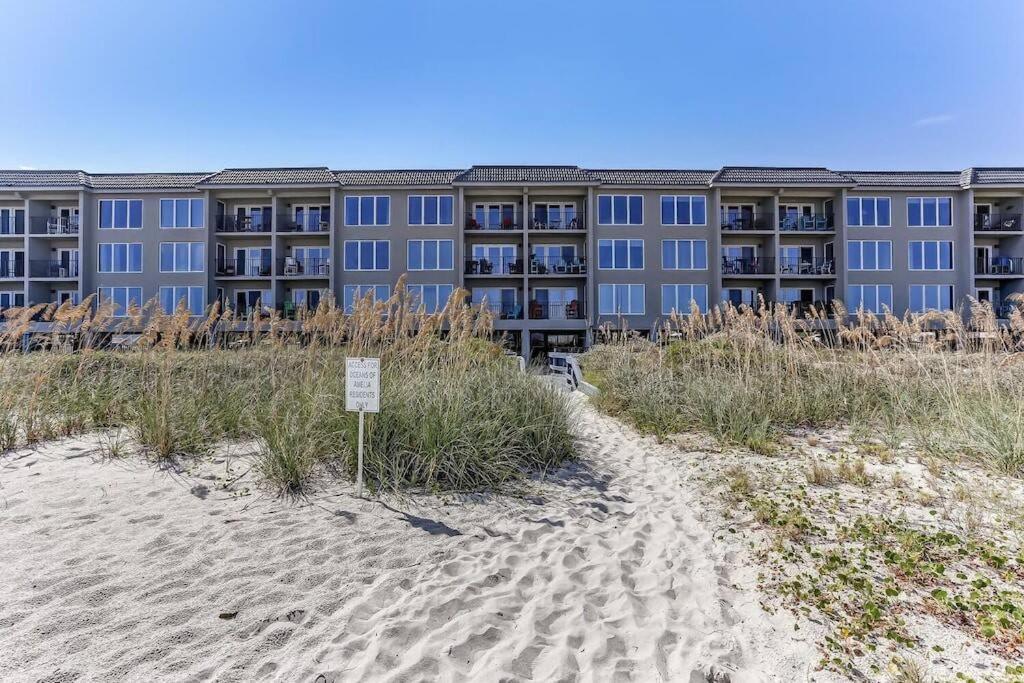 Oceanfront Retreat With A Remarkable View. New! เฟอร์นันดินาบีช ภายนอก รูปภาพ