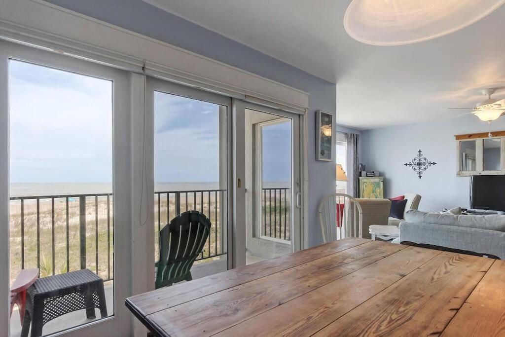 Oceanfront Retreat With A Remarkable View. New! เฟอร์นันดินาบีช ภายนอก รูปภาพ