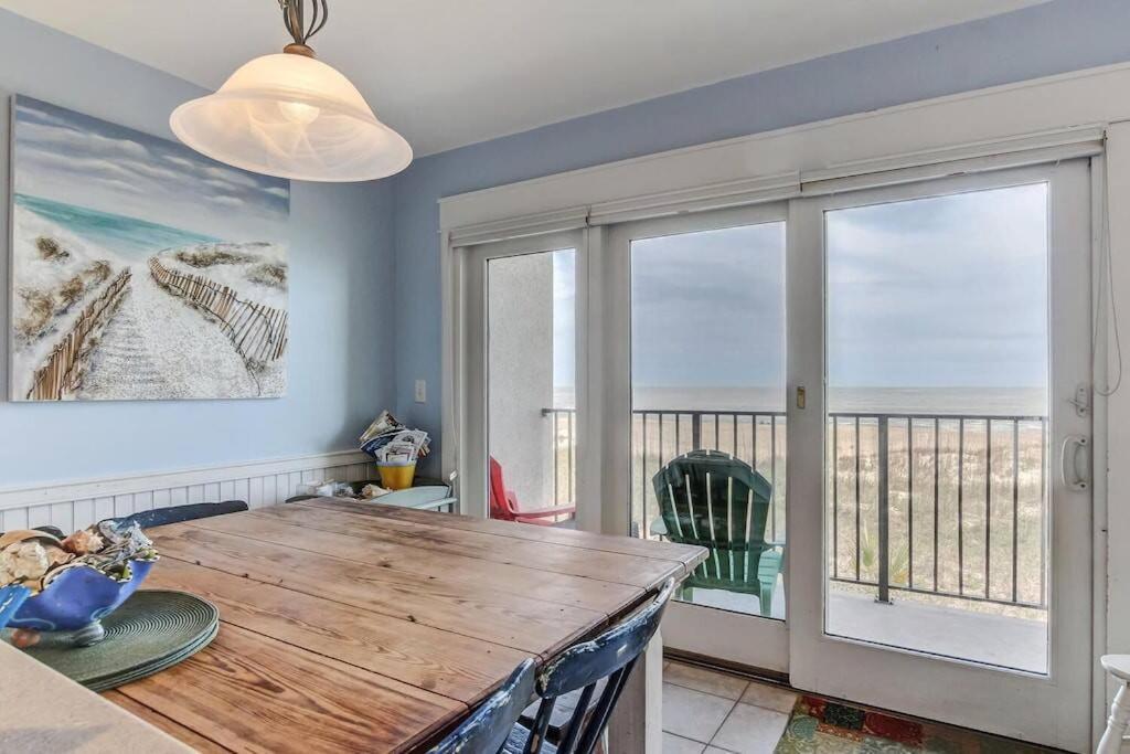 Oceanfront Retreat With A Remarkable View. New! เฟอร์นันดินาบีช ภายนอก รูปภาพ